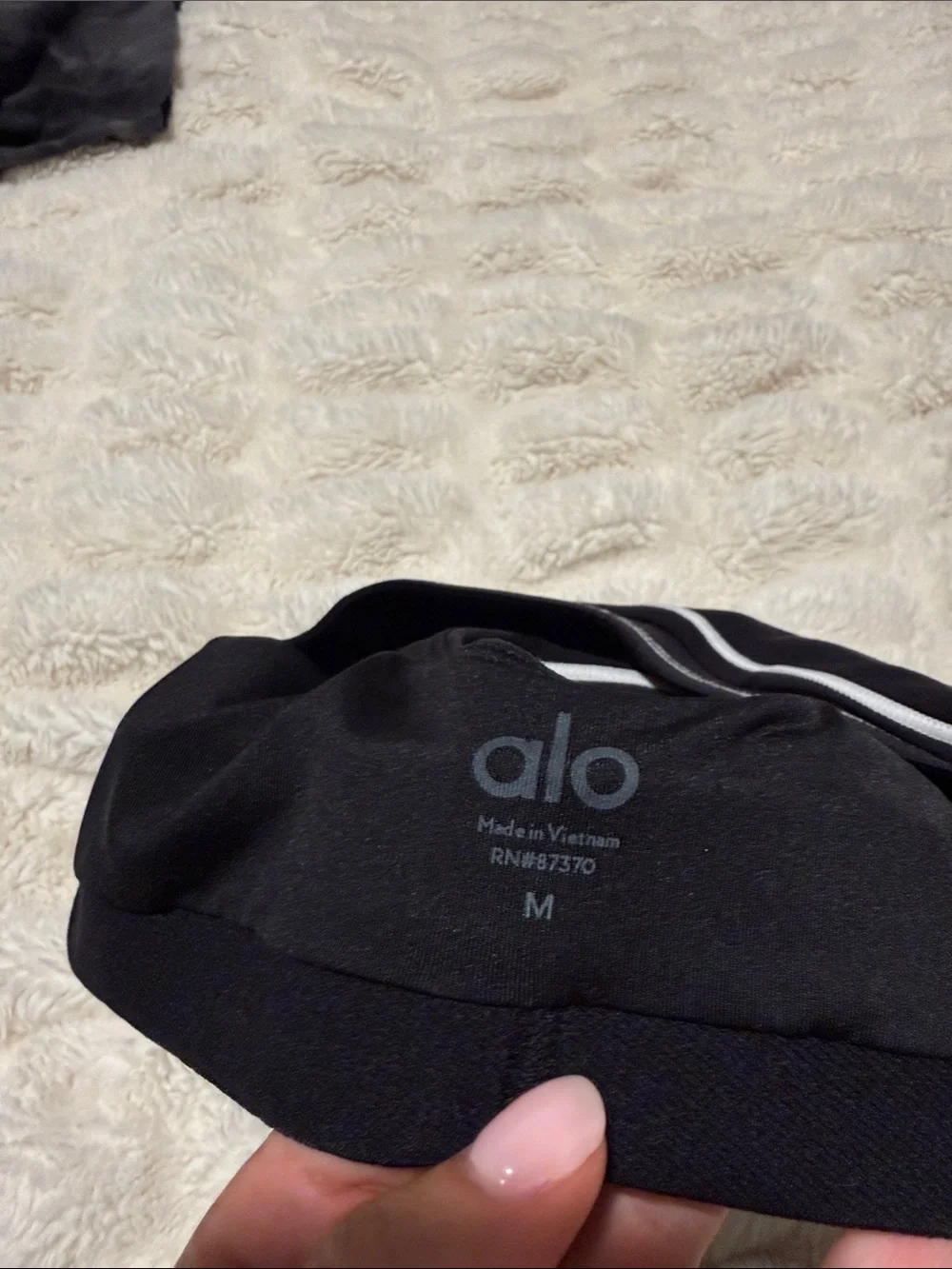 Alo Heart Throb Sports Bra - M
